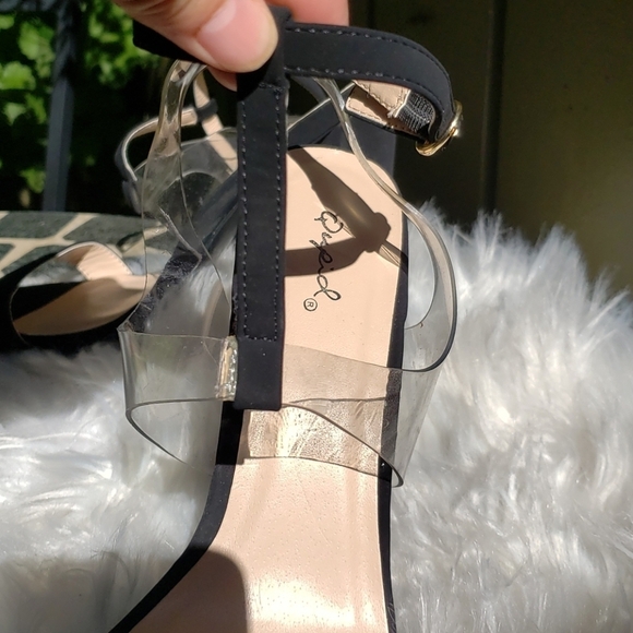 Qupid Nubuck Mid T-Strap Clear Vamp Open Toe - Picture 9 of 11